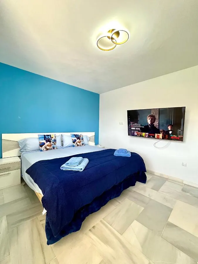 La Carihuela Lux Apartment Torremolinos 0*,  España