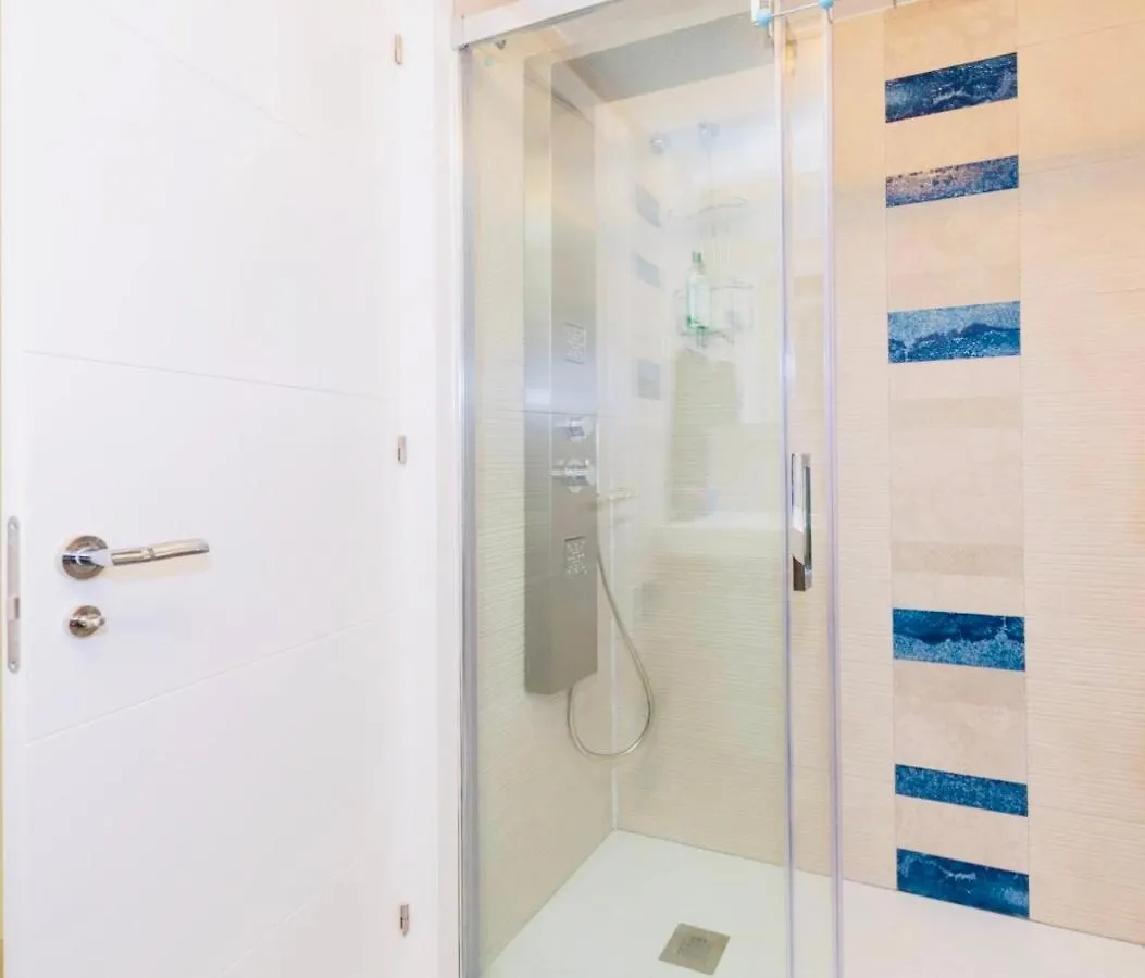La Carihuela Lux Apartment Torremolinos